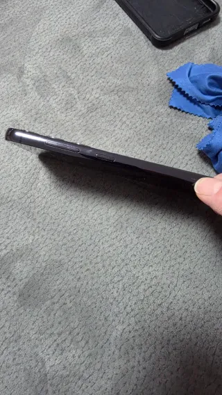 Samsung S23 256GB + Cover