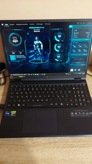 Notebook PredatorHelios Neo 16 AI