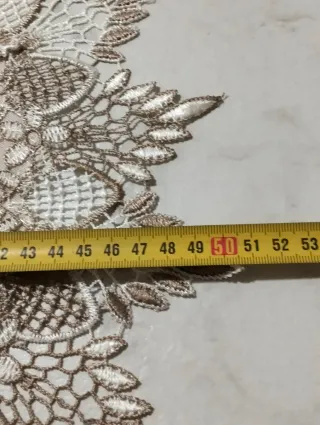 Centrini decorativi in tessuto