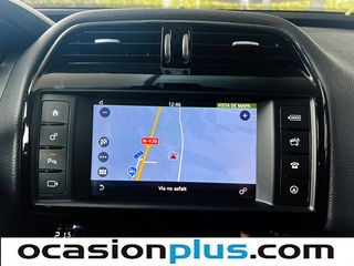 Jaguar XE 2.0 Diesel XE-Pure RWD 132 kW (180 CV)