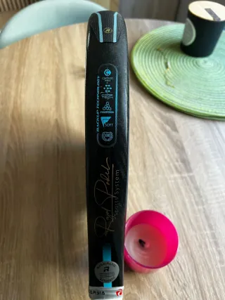 Pala de pádel Royal Padel M27