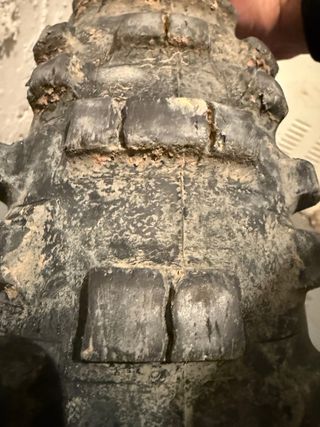 Rueda Maxxis 140/80-18