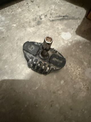 Rueda Maxxis 140/80-18