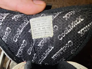 Patines en línea profesionales velocidad carbono.