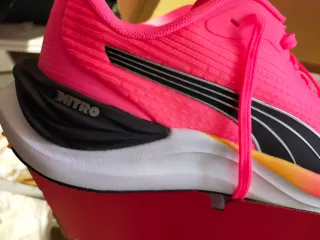 Scarpe Puma originali rosa e nere