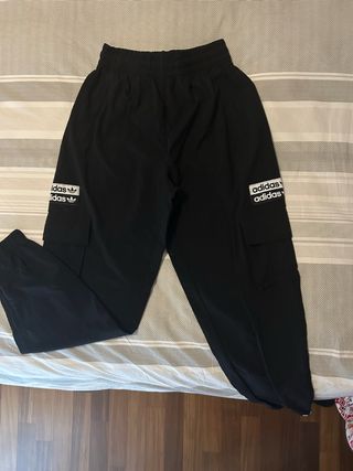 Pantaloni cargo Adidas neri