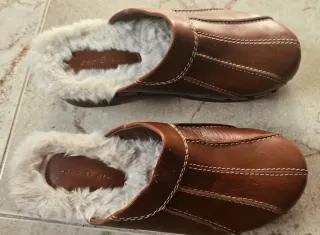 Zuecos Eseoese Marrones Talla 39. Nuevos. A estren