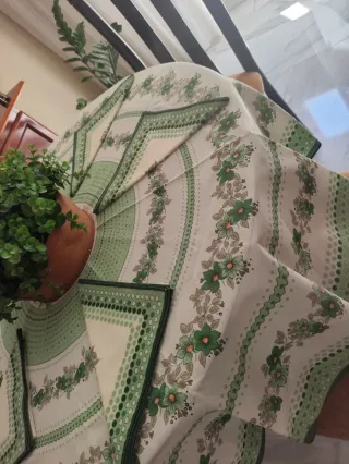 Mantelería Redonda Vintage