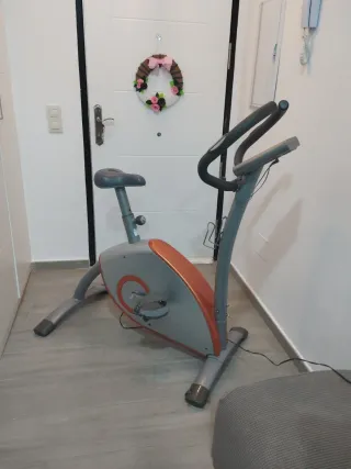 Bicicleta Estática Domyos VM 560