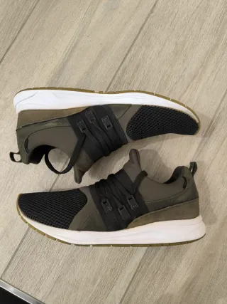 Scarpe Pull&Bear Nere/Verde Oliva Tg 42