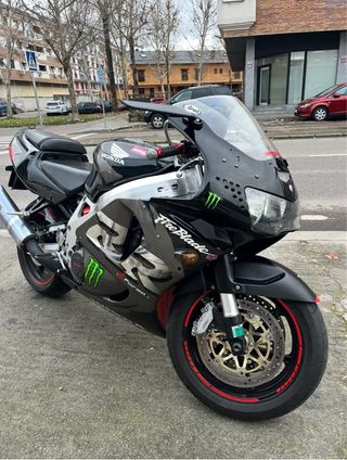 Honda CBR 900 RR Fireblade