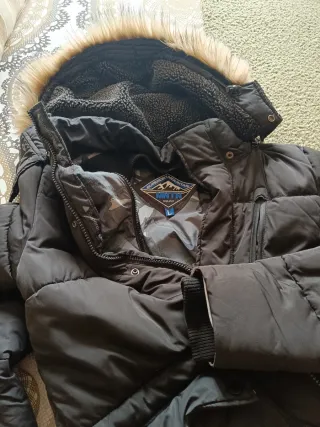 Abrigo Superdry Negro