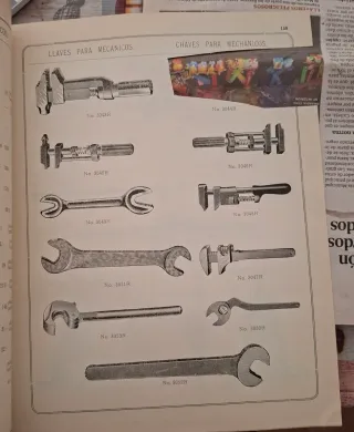 Antiguo Catálogo de Ferretería Ilustrado.