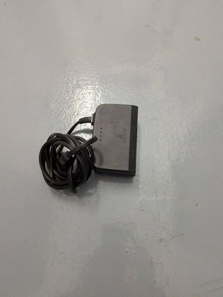 Consola Nintendo 64 + 2 mandos + cables + FIFA 98