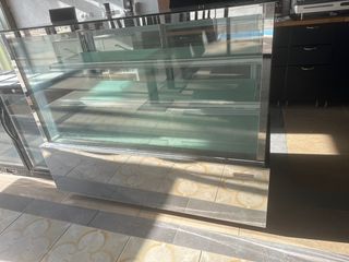 Nevera expositora refrigerada