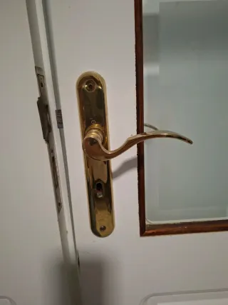 Puerta doble madera blanca con cristal