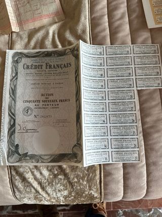 Acciones antiguas Crédit Français y La Garantie