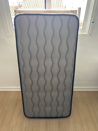 Cuna Gulliver IKEA blanca 60x120 cm