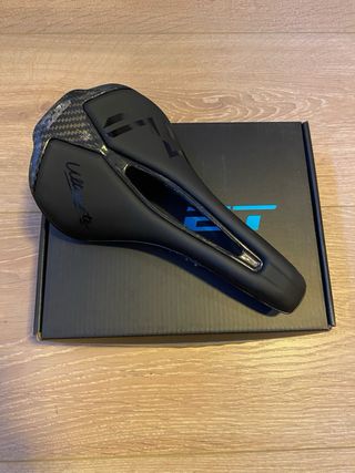 Sillín Carbono (Envio 24h)