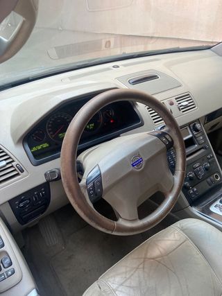 Volvo XC90 2005