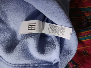 Felpa azzurra in pile