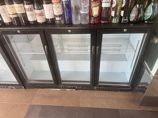 Nevera expositor botellero