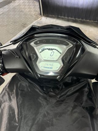 Kymco Agility 125 Scooter