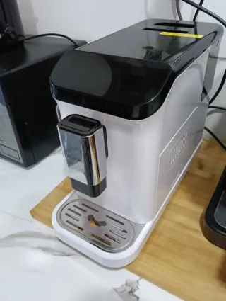 Cafetera Cecotec Cumbia Super Automática