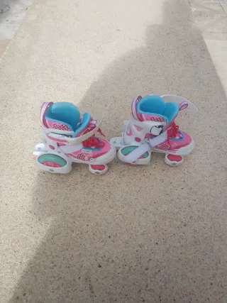 Patines infantiles rosas y azules