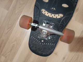 Longboard skate ( rodilleras,muñequeras ,codera