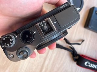 Canon M6 + Adaptador EF-M