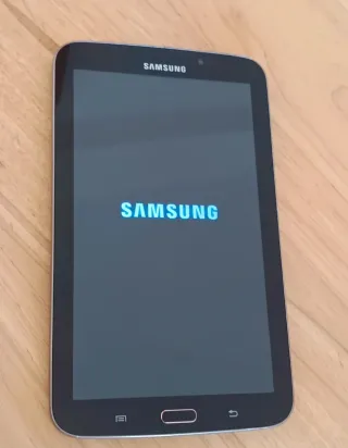 Tablet Samsung SM-T210 Negra