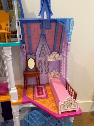 Castillo muñecas Arendelle Frozen 2