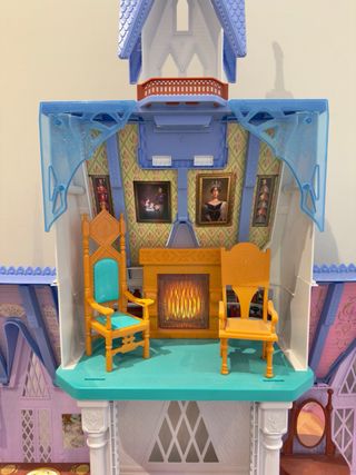 Castillo muñecas Arendelle Frozen 2