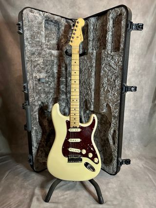 Fender Stratocaster American Elite Olympic Pearl
