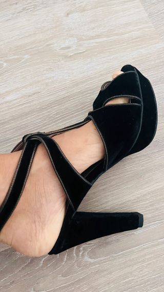 Zapatos de tacón y plataforma Guess terciopelo