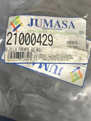 Rejilla frontal Audi A3 03