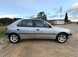 Peugeot 306 1994