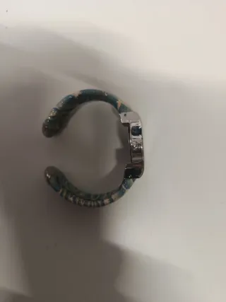 Reloj de pulsera plateado para mujer