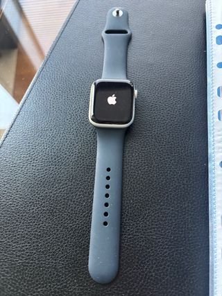 Apple Watch SE Nike 44mm Argento con cinturino Blu