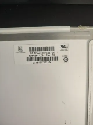 Pantalla portátil negra