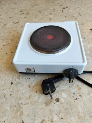 Placa Calefactora Eléctrica de la marca JP Selecta