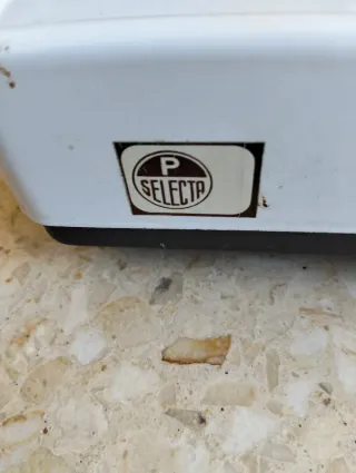 Placa Calefactora Eléctrica de la marca JP Selecta