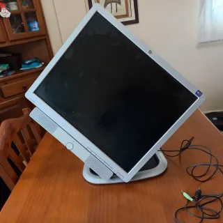 Pantalla HP 19 HSTND-2341-B