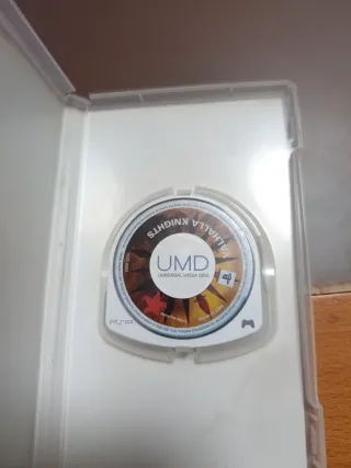 Valhalla Knights PSP RPG