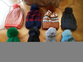 Gorros de Invierno con Pompón