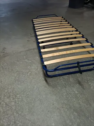 Cama Plegable Metálica y Madera