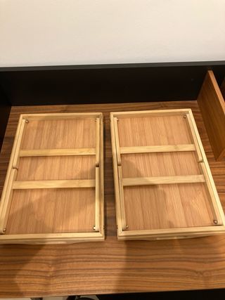 Mesa auxiliar plegable