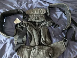 Mochila Ergobaby Omni 360 Cool Air