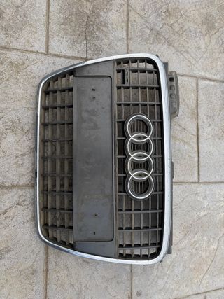 Rejilla Delantera Audi A4 B7